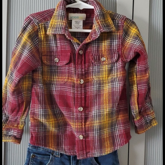 Toddler boys 3T flannel button long sleeve - Picture 3 of 4